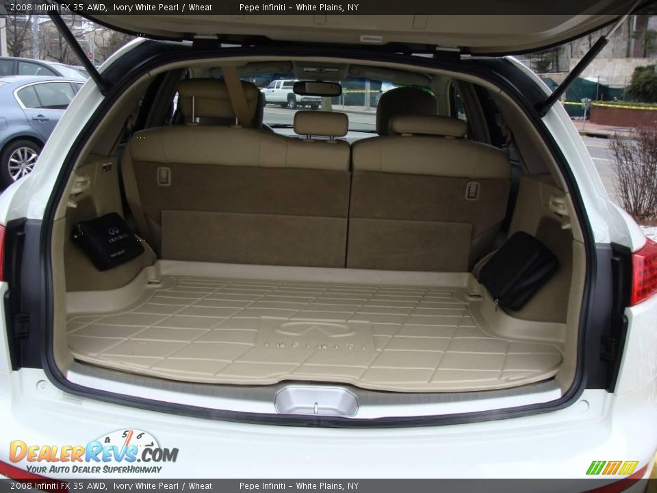 2008 Infiniti FX 35 AWD Ivory White Pearl / Wheat Photo #35