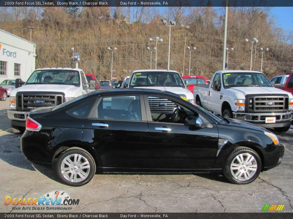2009 Ford Focus SEL Sedan Ebony Black / Charcoal Black Photo #6