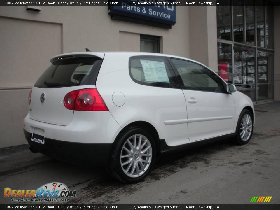 2007 Volkswagen GTI 2 Door Candy White / Interlagos Plaid Cloth Photo #3