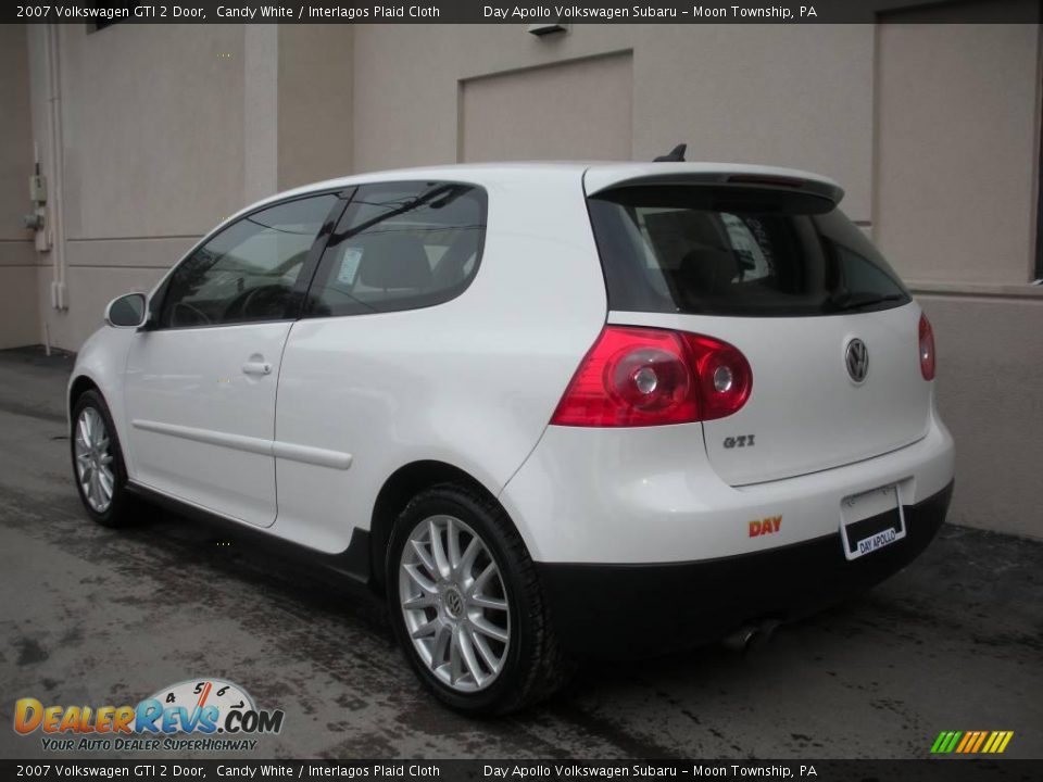 2007 Volkswagen GTI 2 Door Candy White / Interlagos Plaid Cloth Photo #4