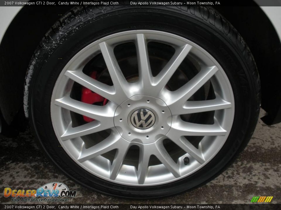 2007 Volkswagen GTI 2 Door Candy White / Interlagos Plaid Cloth Photo #19