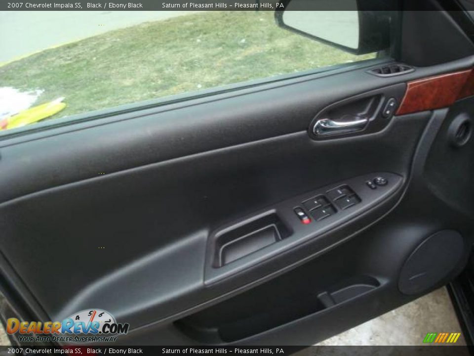 2007 Chevrolet Impala SS Black / Ebony Black Photo #10