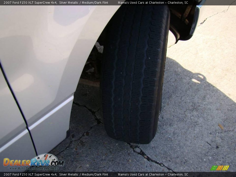 2007 Ford F150 XLT SuperCrew 4x4 Silver Metallic / Medium/Dark Flint Photo #26
