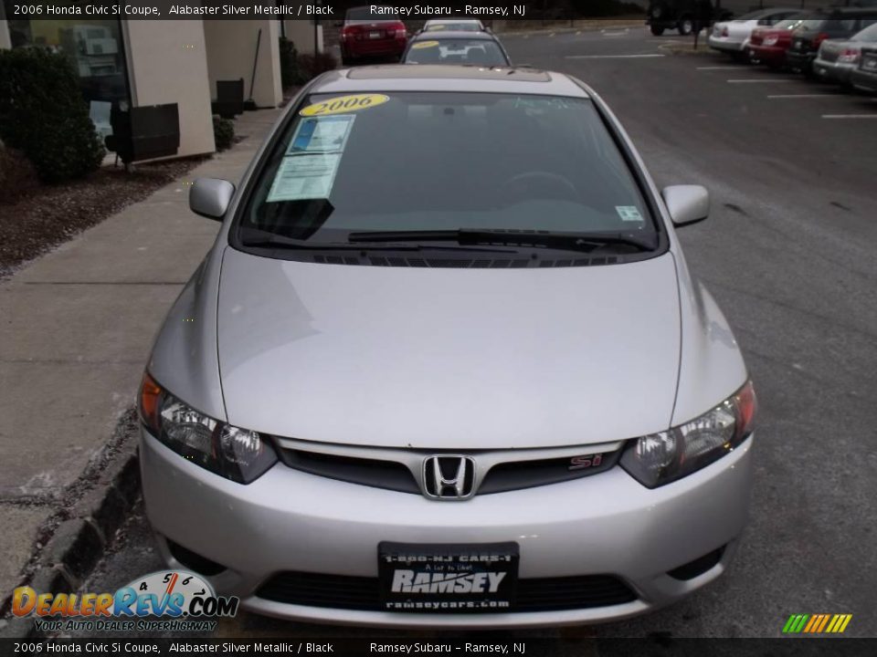 2006 Honda Civic Si Coupe Alabaster Silver Metallic / Black Photo #9