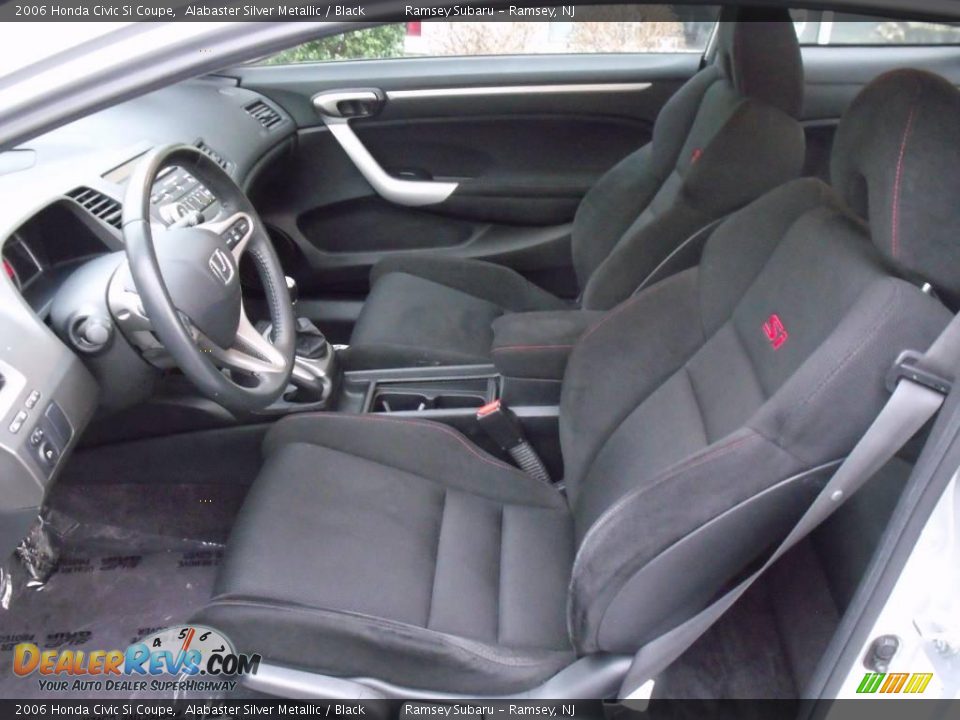 2006 Honda Civic Si Coupe Alabaster Silver Metallic / Black Photo #11
