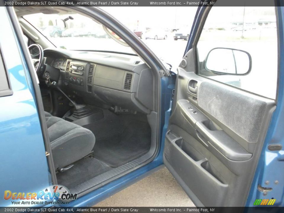 2002 Dodge Dakota SLT Quad Cab 4x4 Atlantic Blue Pearl / Dark Slate Gray Photo #9