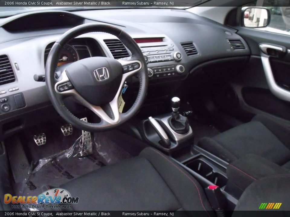 2006 Honda Civic Si Coupe Alabaster Silver Metallic / Black Photo #12