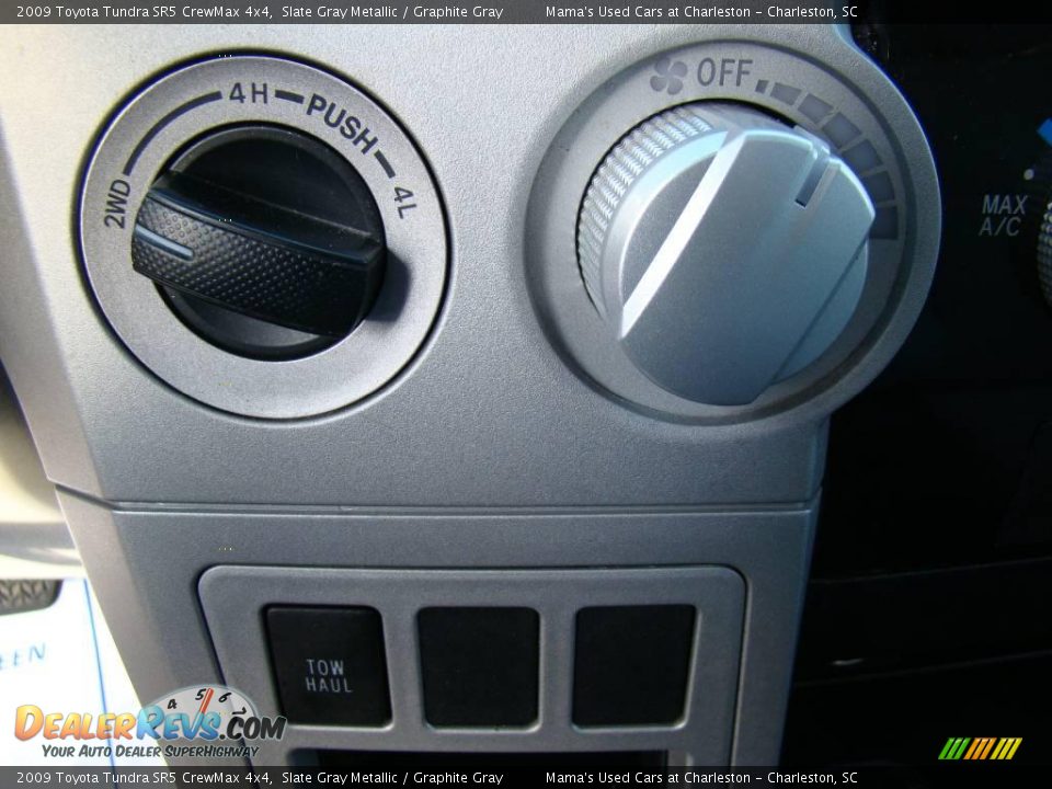 2009 Toyota Tundra SR5 CrewMax 4x4 Slate Gray Metallic / Graphite Gray Photo #26