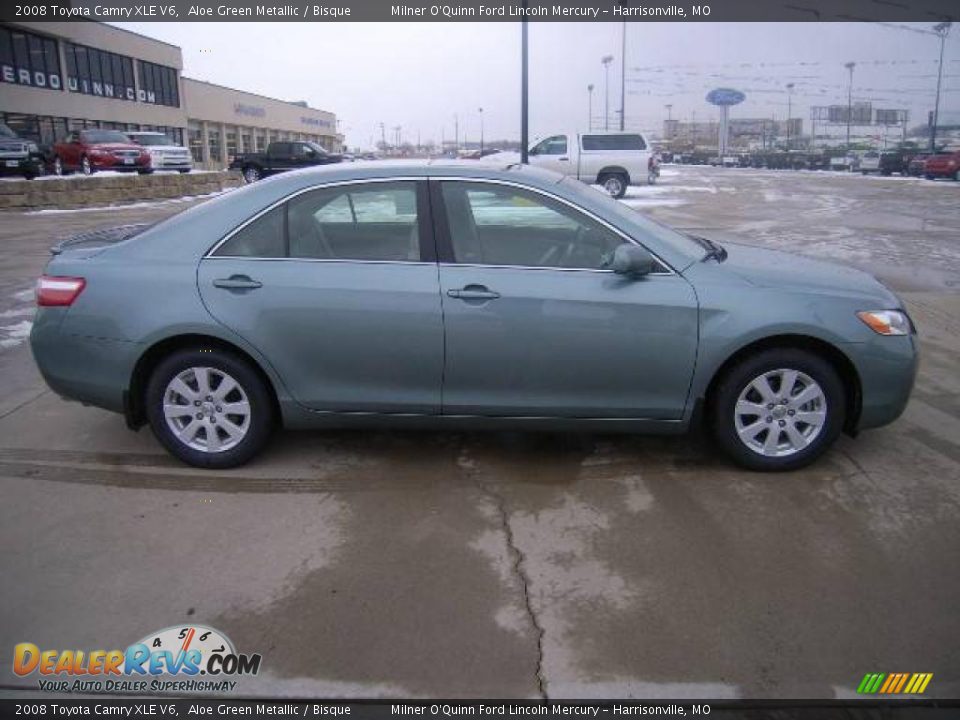 2008 Toyota Camry XLE V6 Aloe Green Metallic / Bisque Photo #2