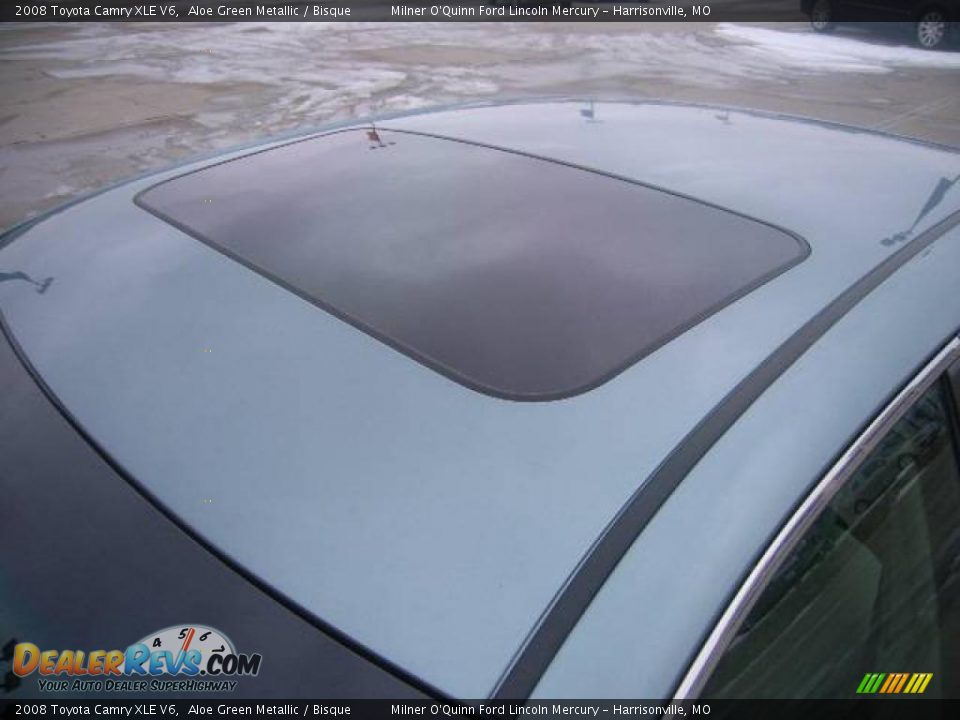 2008 Toyota Camry XLE V6 Aloe Green Metallic / Bisque Photo #9