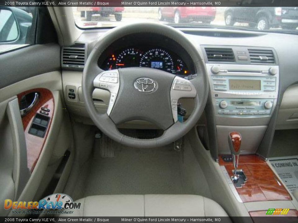 2008 Toyota Camry XLE V6 Aloe Green Metallic / Bisque Photo #19