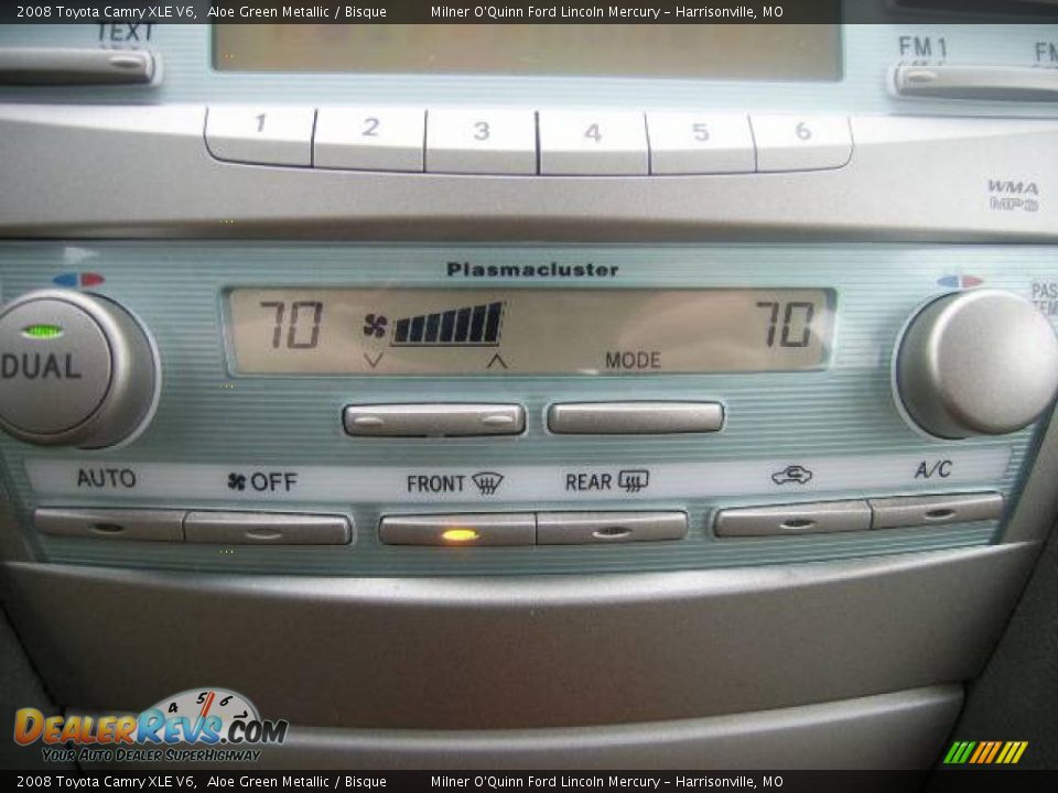 2008 Toyota Camry XLE V6 Aloe Green Metallic / Bisque Photo #25