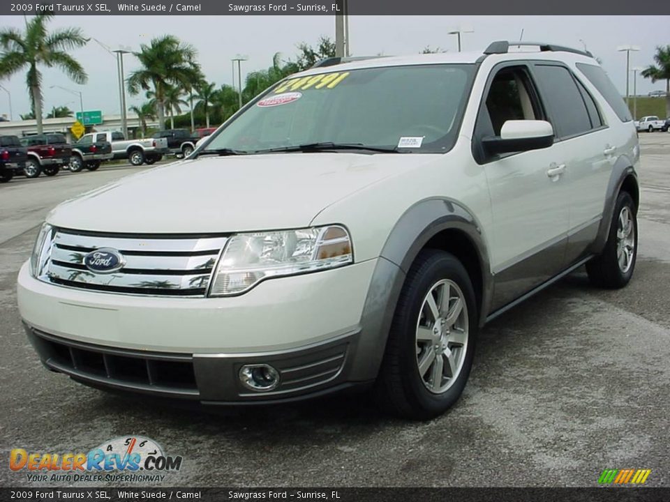 2009 Ford Taurus X SEL White Suede / Camel Photo #8