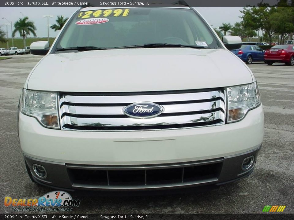 2009 Ford Taurus X SEL White Suede / Camel Photo #9