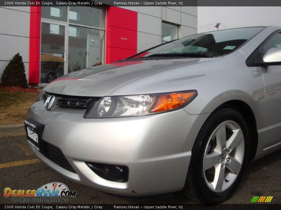 2006 Honda Civic EX Coupe Galaxy Gray Metallic / Gray Photo #16