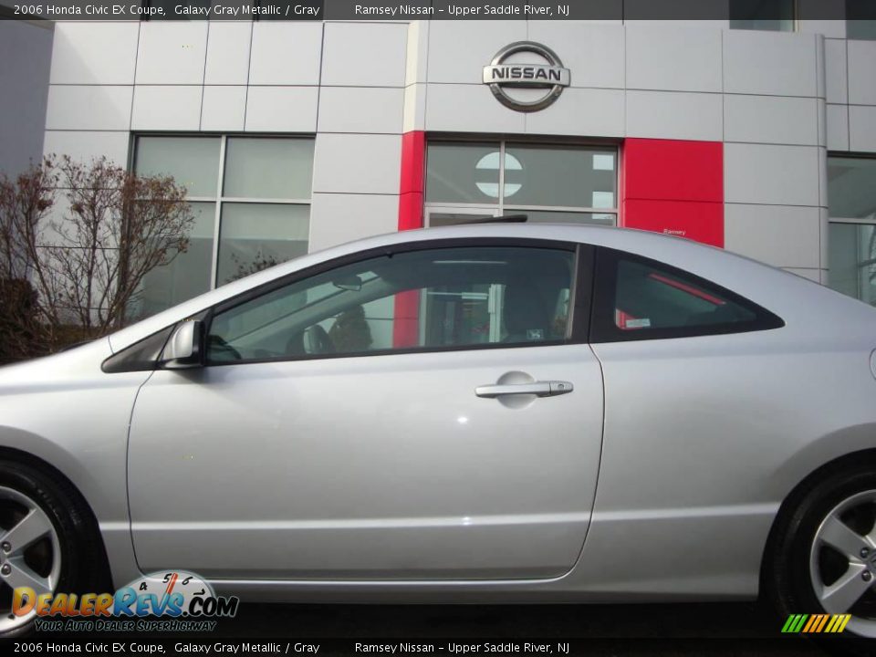 2006 Honda Civic EX Coupe Galaxy Gray Metallic / Gray Photo #17