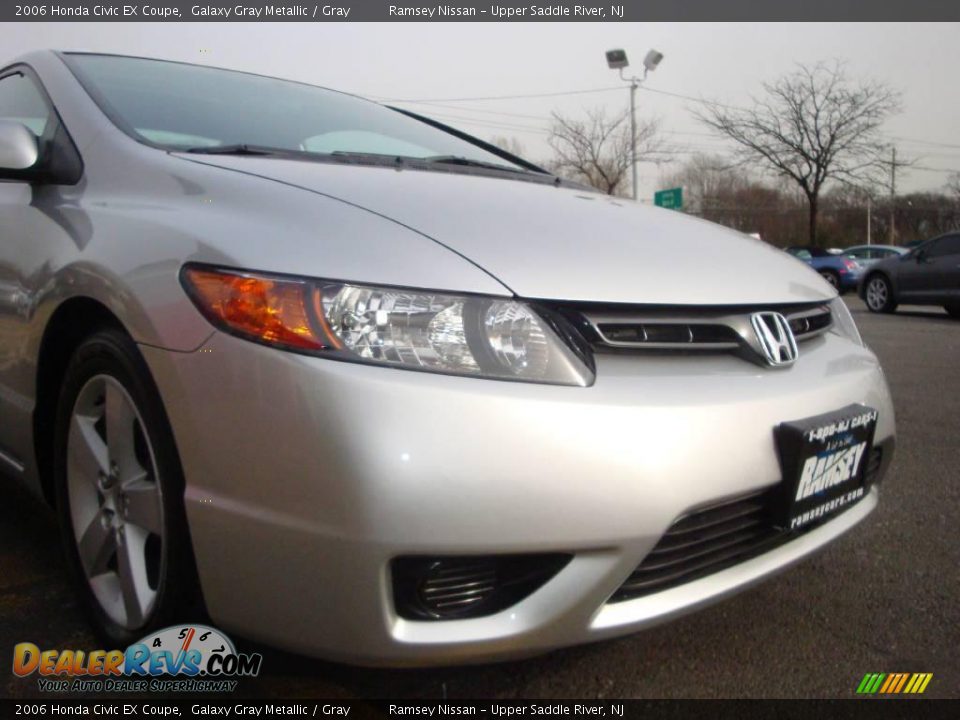 2006 Honda Civic EX Coupe Galaxy Gray Metallic / Gray Photo #22