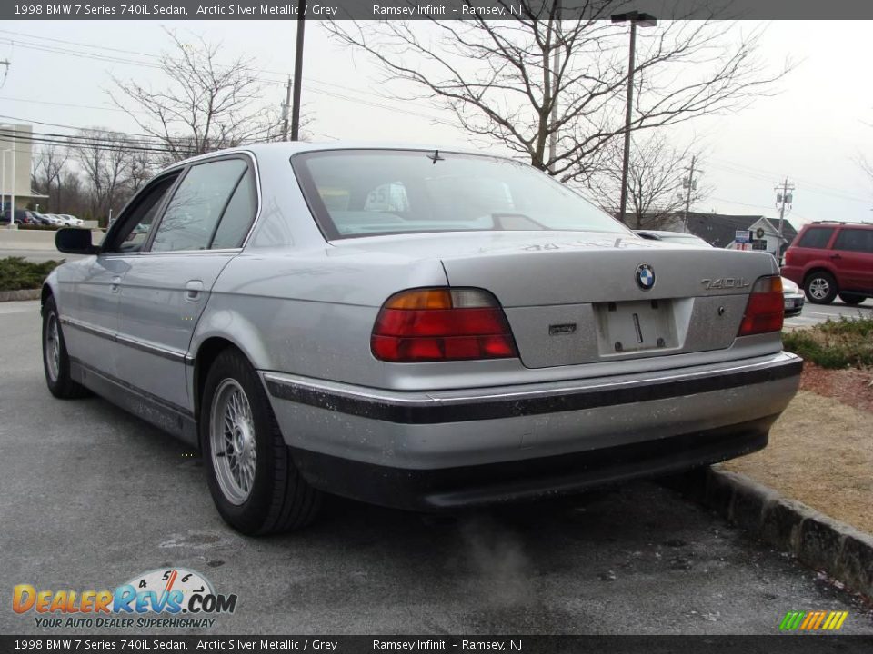 1998 BMW 7 Series 740iL Sedan Arctic Silver Metallic / Grey Photo #5