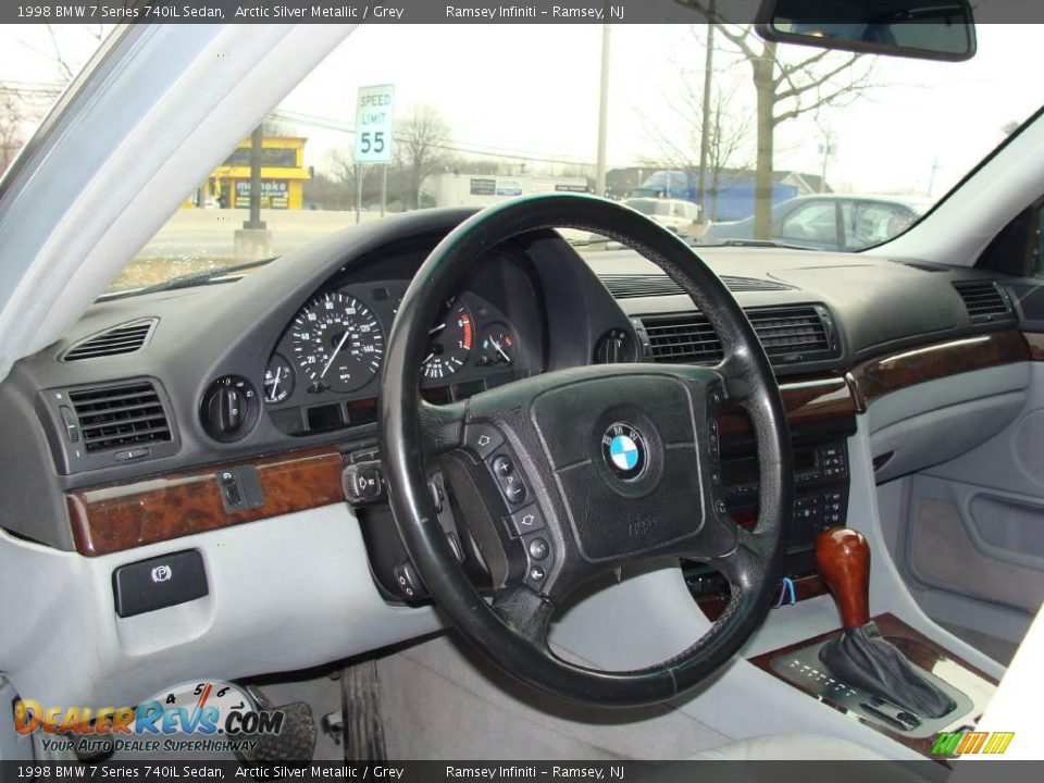 1998 BMW 7 Series 740iL Sedan Arctic Silver Metallic / Grey Photo #11