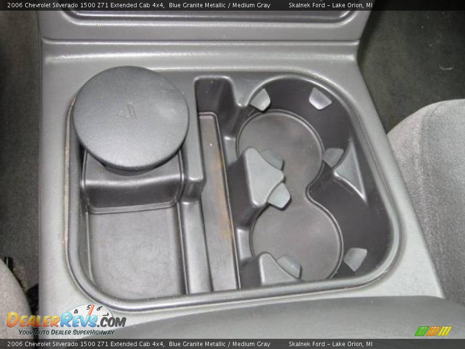 2006 Chevrolet Silverado 1500 Z71 Extended Cab 4x4 Blue Granite Metallic / Medium Gray Photo #35