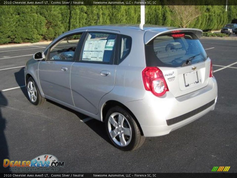 2010 Chevrolet Aveo Aveo5 LT Cosmic Silver / Neutral Photo #2