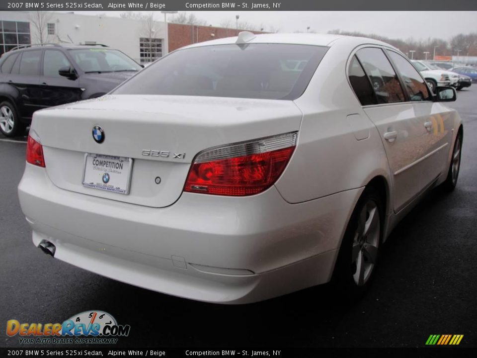 2007 BMW 5 Series 525xi Sedan Alpine White / Beige Photo #6