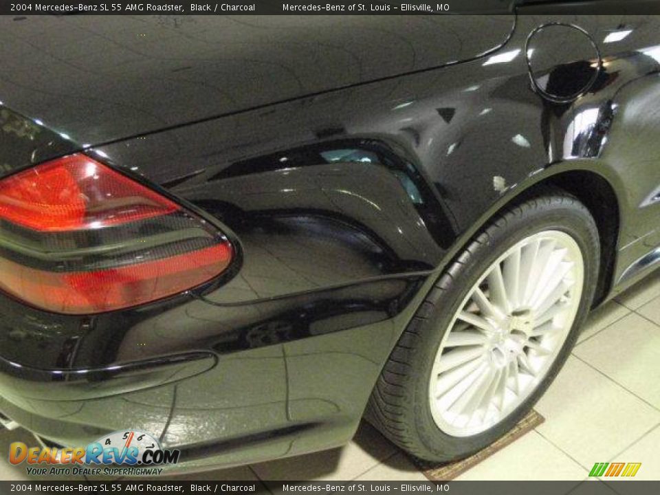 2004 Mercedes-Benz SL 55 AMG Roadster Black / Charcoal Photo #16
