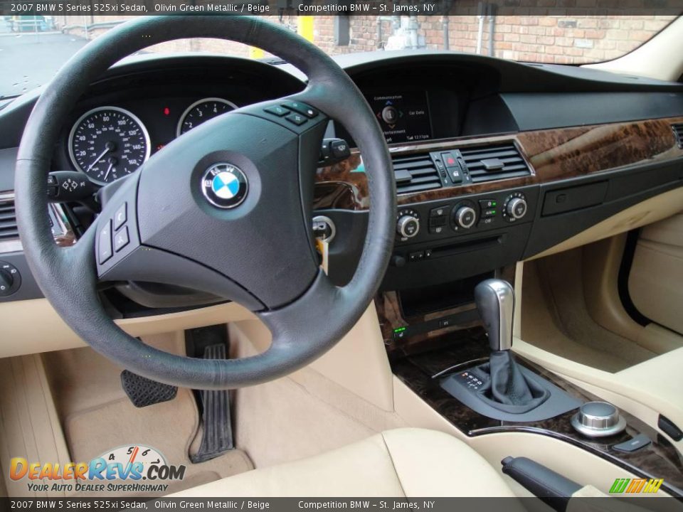 2007 BMW 5 Series 525xi Sedan Olivin Green Metallic / Beige Photo #12
