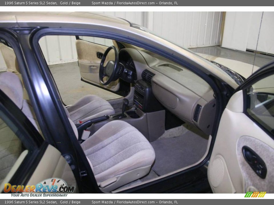 1996 Saturn S Series SL2 Sedan Gold / Beige Photo #10