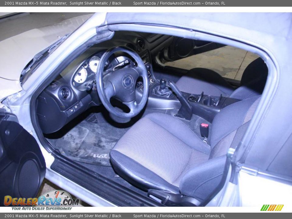 2001 Mazda MX-5 Miata Roadster Sunlight Silver Metallic / Black Photo #13