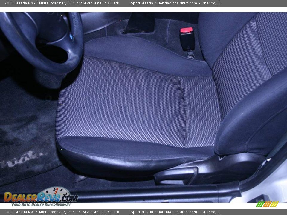 2001 Mazda MX-5 Miata Roadster Sunlight Silver Metallic / Black Photo #14
