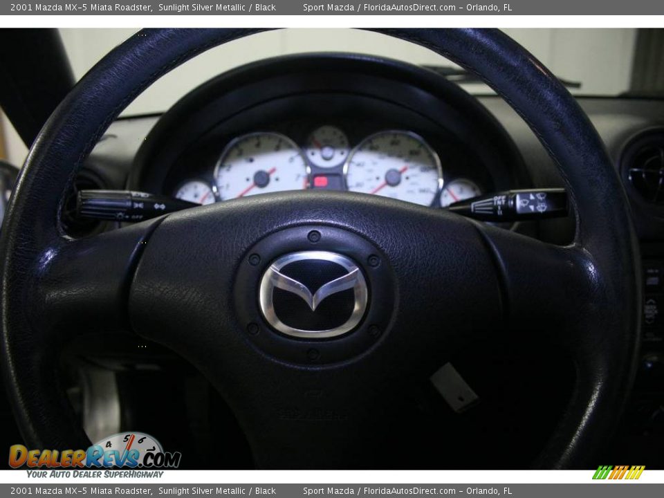 2001 Mazda MX-5 Miata Roadster Sunlight Silver Metallic / Black Photo #20