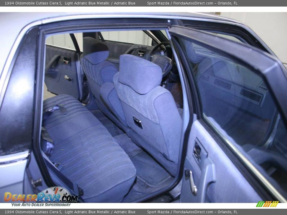 1994 Oldsmobile Cutlass Ciera S Light Adriatic Blue Metallic / Adriatic Blue Photo #7