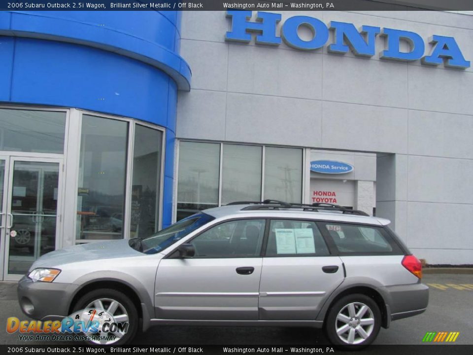 2006 Subaru Outback 2.5i Wagon Brilliant Silver Metallic / Off Black Photo #3