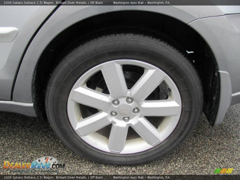 2006 Subaru Outback 2.5i Wagon Brilliant Silver Metallic / Off Black Photo #4