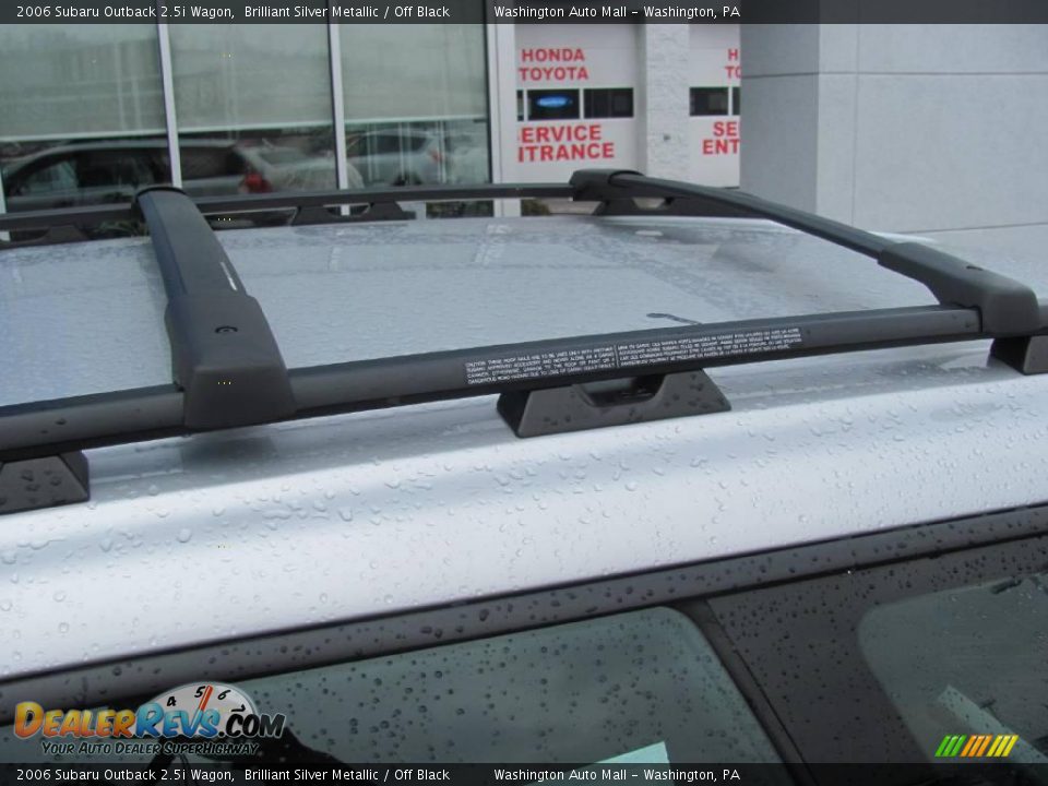 2006 Subaru Outback 2.5i Wagon Brilliant Silver Metallic / Off Black Photo #5