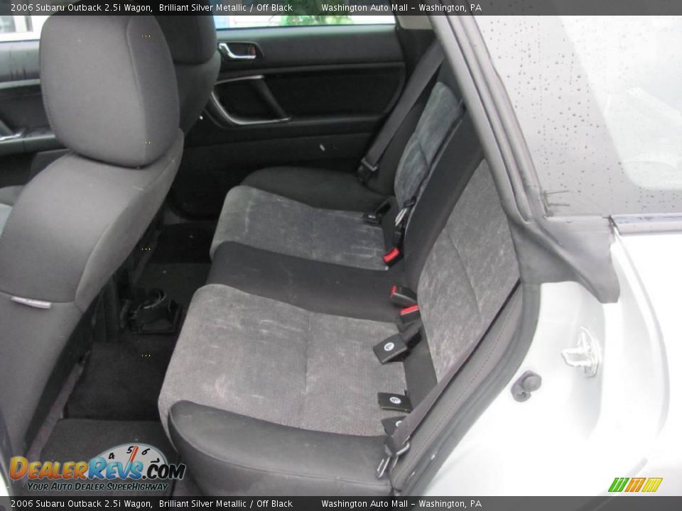 2006 Subaru Outback 2.5i Wagon Brilliant Silver Metallic / Off Black Photo #12