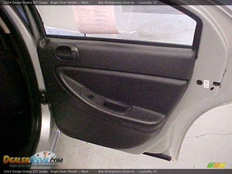 2004 Dodge Stratus SXT Sedan Bright Silver Metallic / Black Photo #9