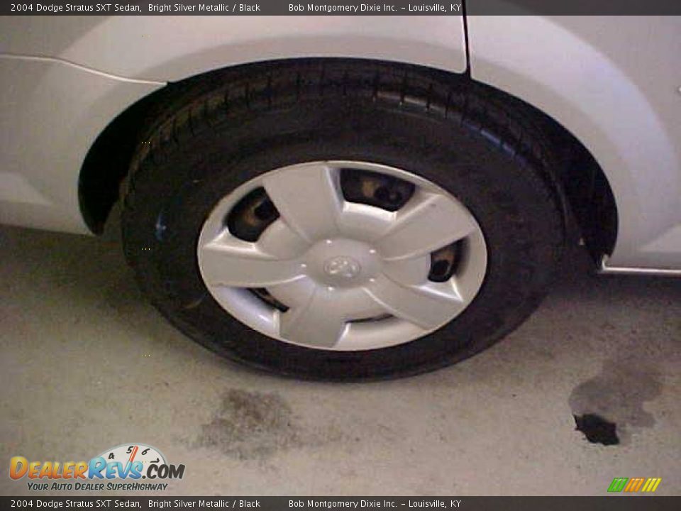2004 Dodge Stratus SXT Sedan Bright Silver Metallic / Black Photo #11