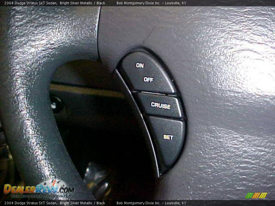 2004 Dodge Stratus SXT Sedan Bright Silver Metallic / Black Photo #22