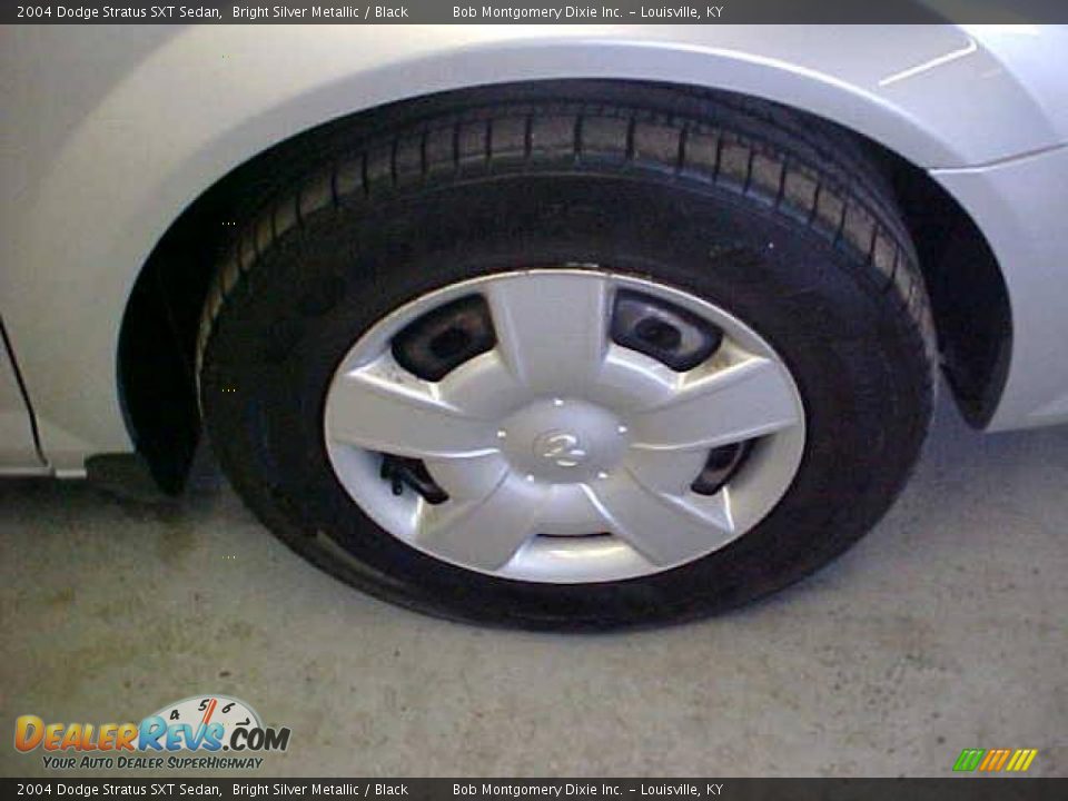 2004 Dodge Stratus SXT Sedan Bright Silver Metallic / Black Photo #27