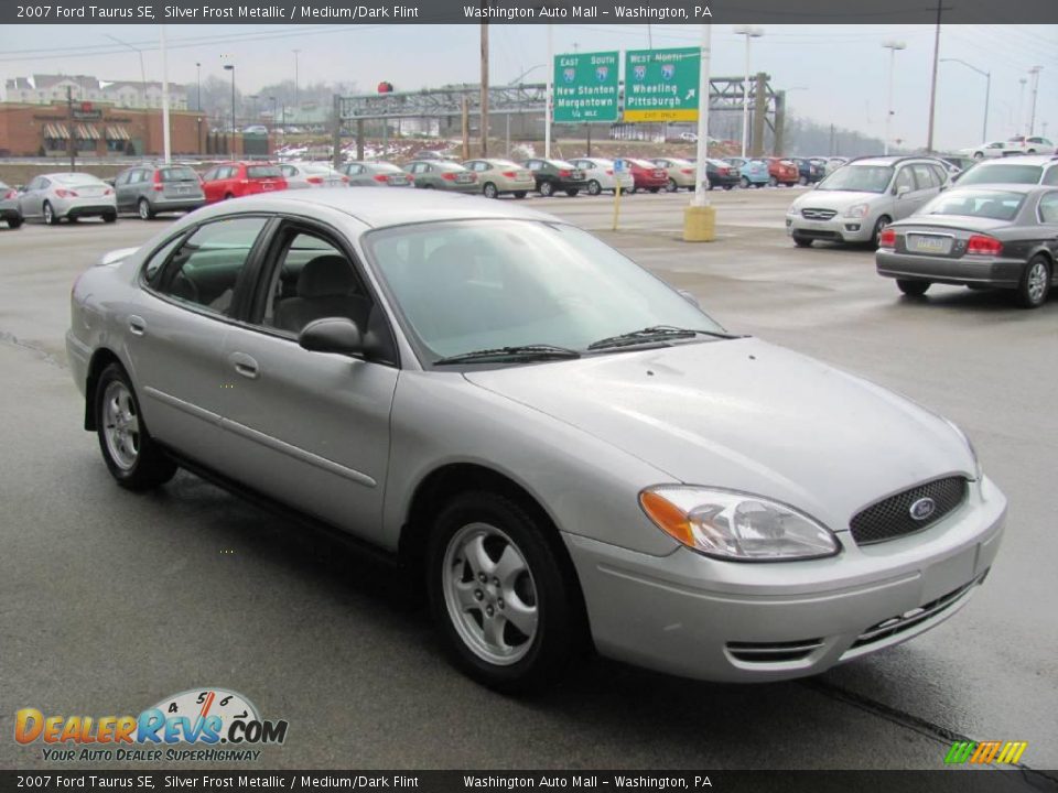 2007 Ford Taurus SE Silver Frost Metallic / Medium/Dark Flint Photo #9