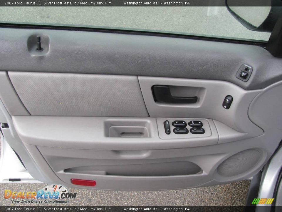 2007 Ford Taurus SE Silver Frost Metallic / Medium/Dark Flint Photo #14