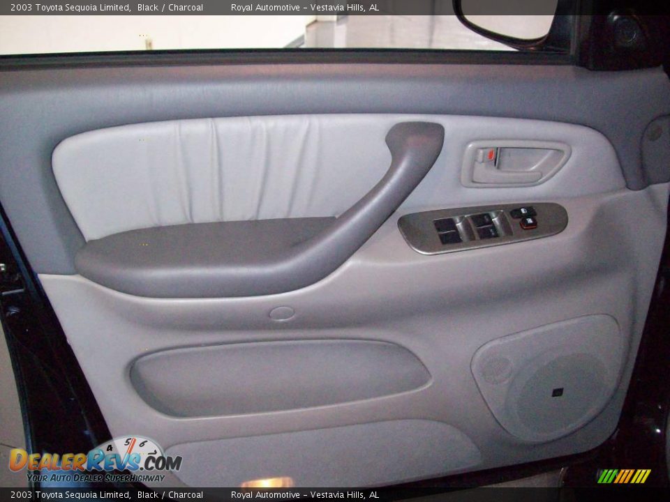 2003 Toyota Sequoia Limited Black / Charcoal Photo #11
