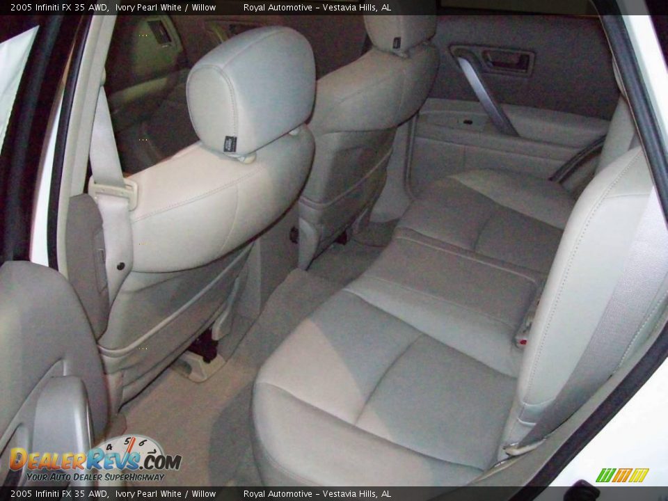 2005 Infiniti FX 35 AWD Ivory Pearl White / Willow Photo #21