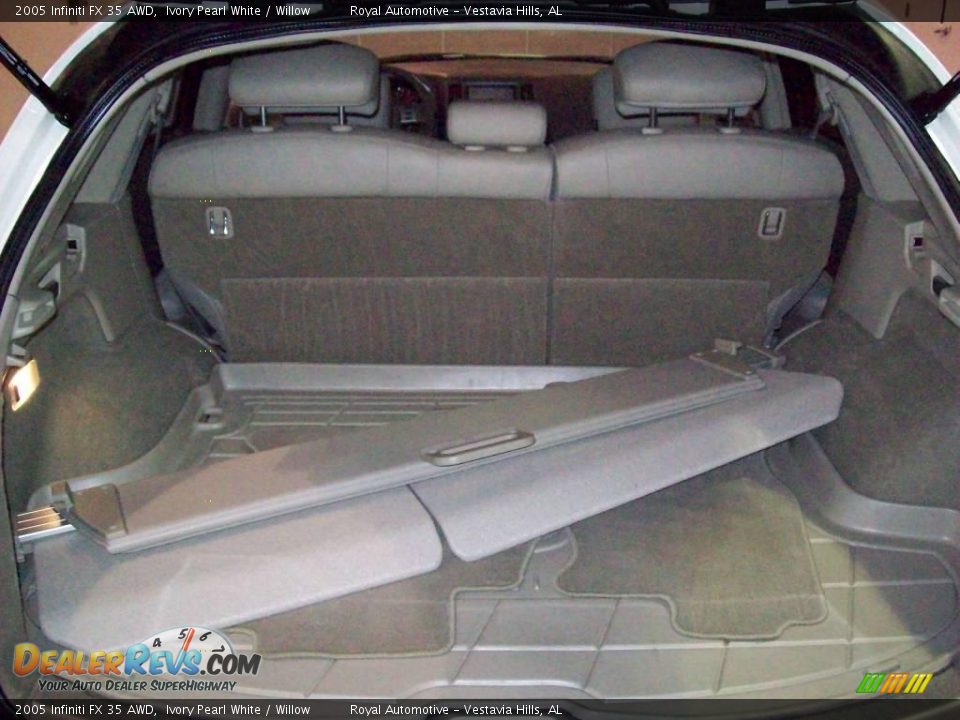 2005 Infiniti FX 35 AWD Ivory Pearl White / Willow Photo #23
