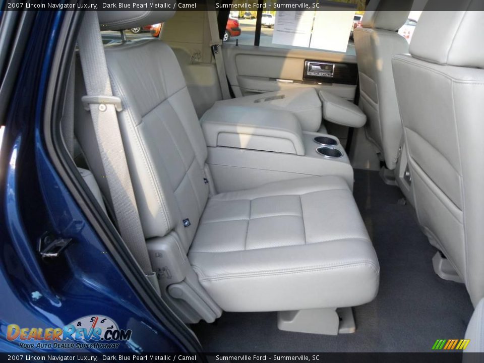 2007 Lincoln Navigator Luxury Dark Blue Pearl Metallic / Camel Photo #12