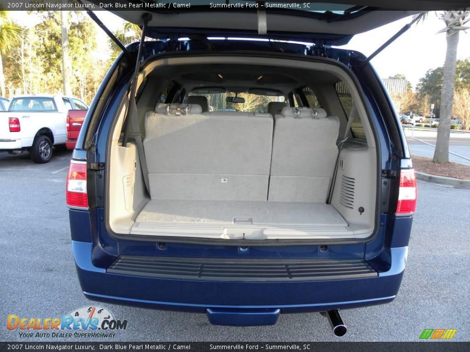 2007 Lincoln Navigator Luxury Trunk Photo #16
