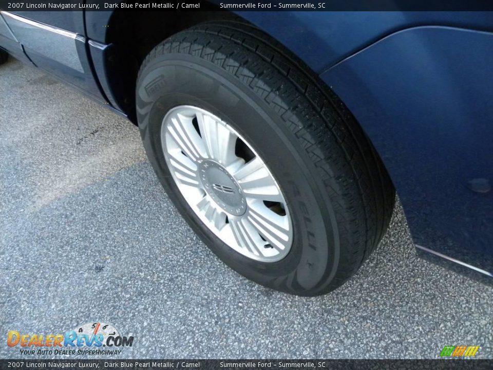 2007 Lincoln Navigator Luxury Dark Blue Pearl Metallic / Camel Photo #18