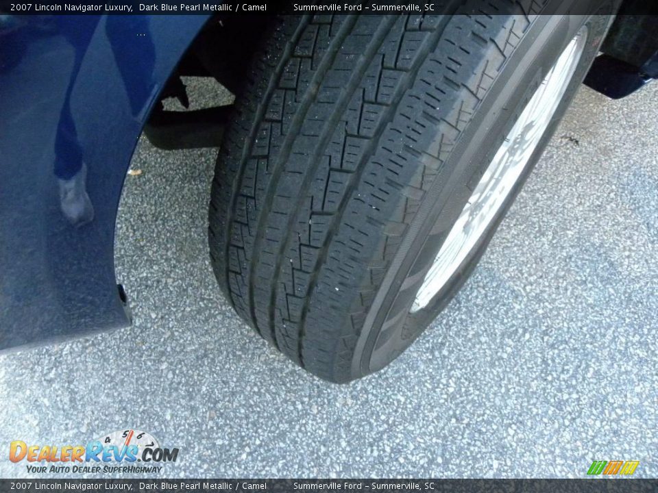 2007 Lincoln Navigator Luxury Dark Blue Pearl Metallic / Camel Photo #20